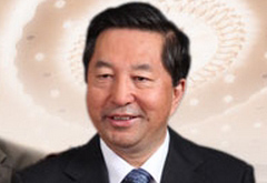 中國鋼研董事長才讓：解讀"雙創(chuàng)"密碼 “鋼鐵人”也好，“其他人”也好，都要直面現(xiàn)實、理性對待?，F(xiàn)在鋼鐵產(chǎn)能已經(jīng)到了12億噸，去產(chǎn)能、供給側(cè)改革是必須的！