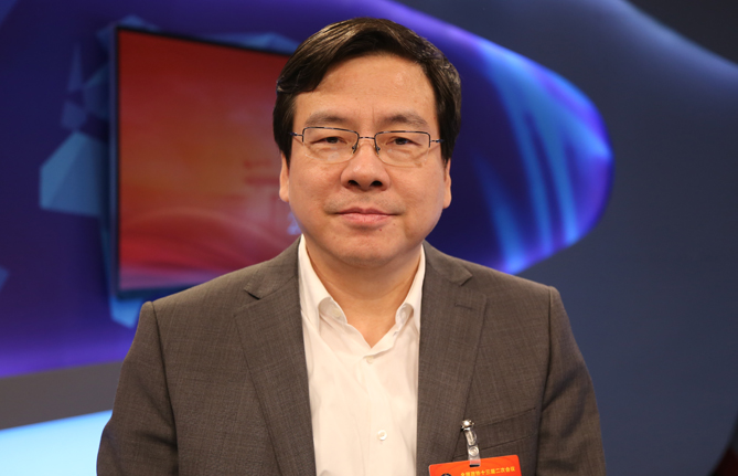 全國(guó)政協(xié)委員、湖南省政協(xié)副主席張?。杭ぐl(fā)民營(yíng)經(jīng)濟(jì)發(fā)展新動(dòng)能