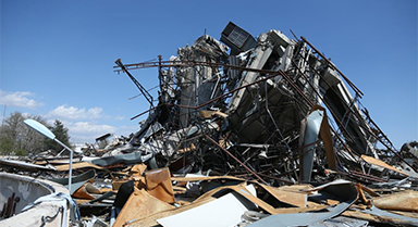 伊朗阿扎迪體育場(chǎng)遭襲受損